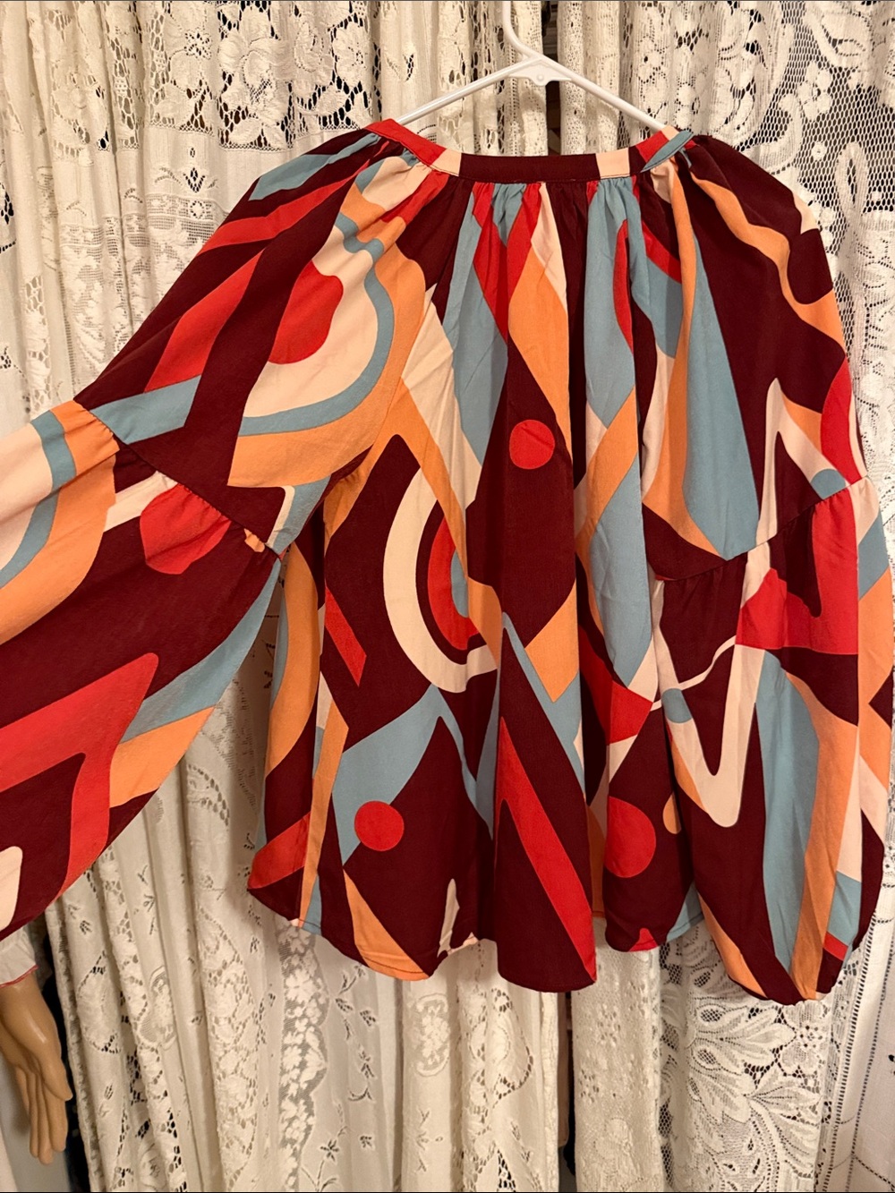 Boho Geometric Balloon-Sleeve Blouse in Burgundy - Picture 7 of 7